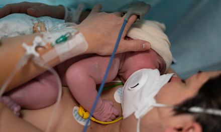 Уровень пресепсина в пуповинной крови новорожденных не связан с материнской короновирусной инфекцией (SARS-CoV-2)